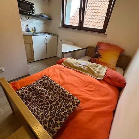 Monteurzimmer 2 - Little Afrika Daire