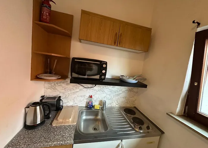 Monteurzimmer 2 - Little Afrika